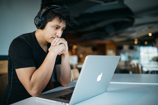 Microdosing and Work: Is it Worth Using Fly Agaric While Working in an Office?